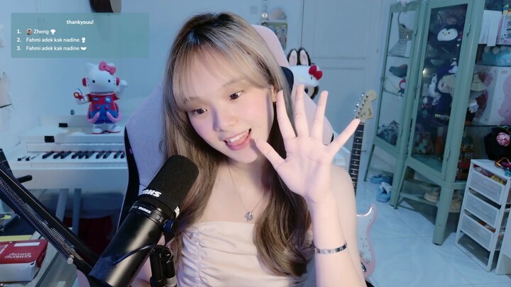 MUKBAAANNGGGG WITH NADINE 🥳 [BlMC2dz18UI]