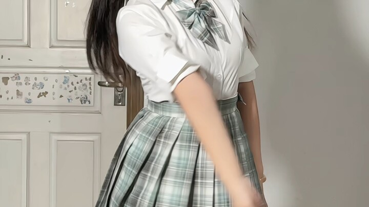 清风无人问，拭尽万般尘，与君酌星辰～