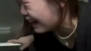 Those who like to chew cockroaches or not are all silent.