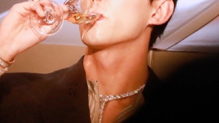 Cười bò! Cuối cùng thì cũng hiểu vì sao trong tiểu thuyết, đôi bạn thanh mai trúc mã thất lạc nhiều 