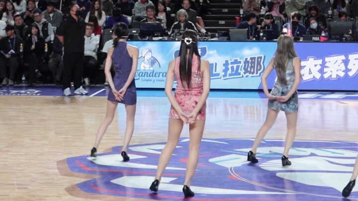 🔥Cheongsam Dance Battle🔥 Muse Girls Li Yibin Fubon Girls