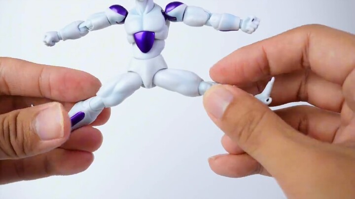 Is the reprinted SHF Frieza's fourth form worth buying for less than 200 yuan? Bandai Dragon Ball So