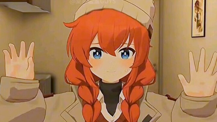 Maki đến nhà tôi để xem con chó mới nuôi.