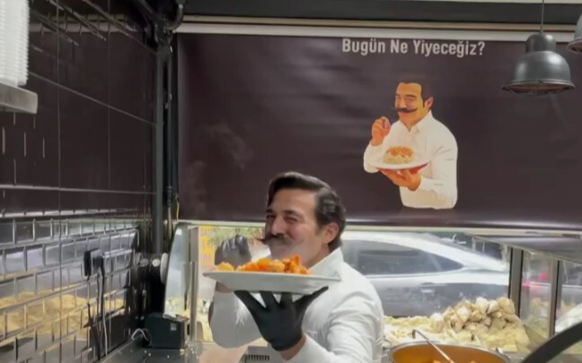 Scrambled Eggs with Tomatoes