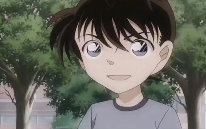 Kudo Shinichi benar-benar menyeretnya dari kecil hingga dewasa