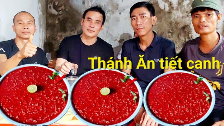 Đĩa Tiết Canh Chất Lượng.Nâu Rồi Các Thánh Ăn Tiết Canh Mới Gặp Nhau | Biển Nguyễn ngọc