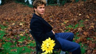 "Tôi ngất xỉu trên đường và có người đã cởi giày của tôi ra" [My Own Idaho]