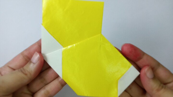 I Made Big Fat Yellow Foot-Warmers from Marble Paper 😄