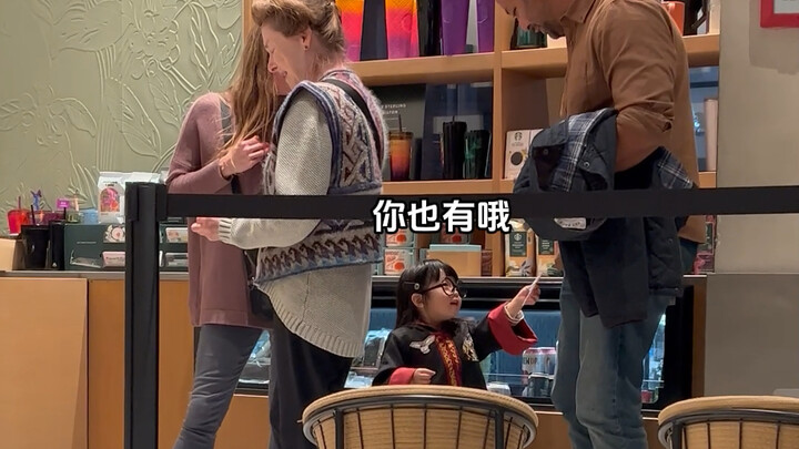 Little Hermione randomly sweet-talks a few passersby