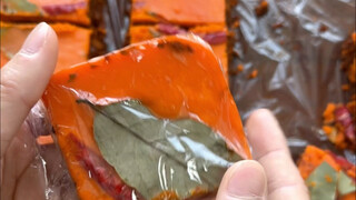 Basis panci panas daging sapi buatan sendiri, panci panas putar rumahan, begitu panci panas menyala,