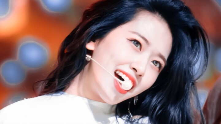 “A pre-debut ad queen who’s now even the ideal type for veteran female stars—truly a full-fledged id
