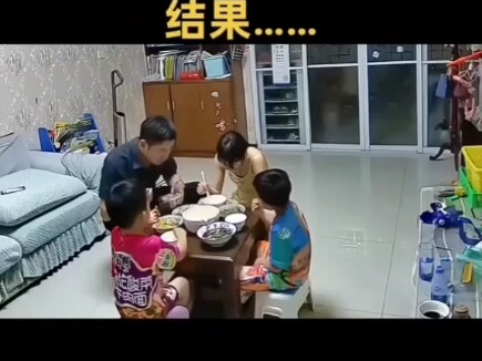 哥哥：弟弟，我们老家可能要来人了