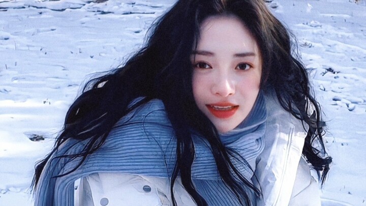 Big Data, please match beautiful women with other beautiful women!!!!