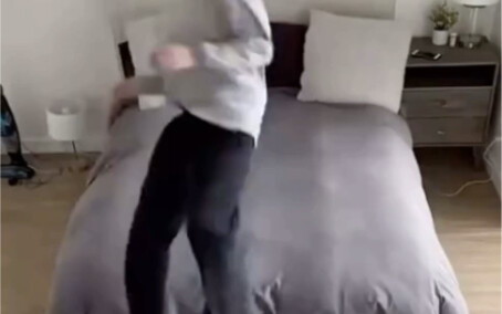 All Kinds of Bed Positions