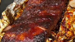 NAPAKALAKING BABY BACK RIBS