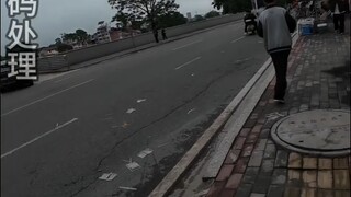 Berjualan di lapak selama dua bulan, sudah lebih dari sepuluh kali kena kabur bayar! Pelanggan malah