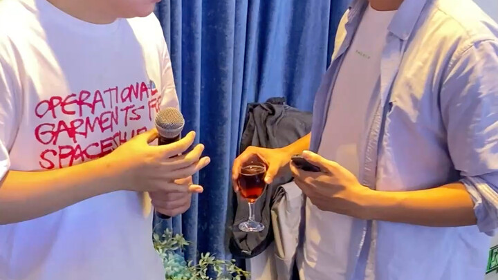 Wishing Principal Yang a happy wedding!