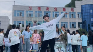 IZONE Violeta校园社团招新（自学的动作可能有错误！）