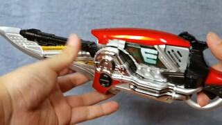 [Random Review] One Sword N Use Kamen Rider ACCEL Police Cavalier Engine Sword & Engine Memory ENGIN