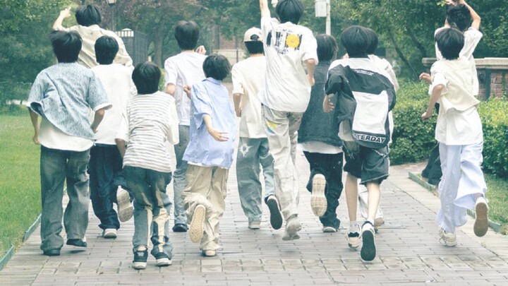 【TF รุ่นที่สี่ ‖ ภาพรวมกลุ่ม】คุณถามฉันว่าทำไมถึงชอบภาพรวมกลุ่ม? เพราะว่า…