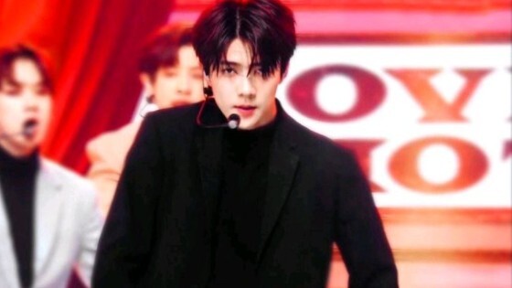 【อู ซีฮุน】ฉากเด็ดสุดปังที่โด่งดังไปทั่ว