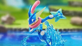 Send large characters to burn Iai Slash! Koga Greninja Charizard! Broco Pokémon Classic Edition Firs