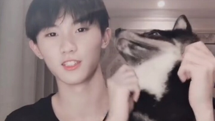 Lục Cân và ba của nó, anh Mã, trong câu chuyện Yêu Hận Tình Thù — bạn còn có thể gặp anh Mã Gia Thàn