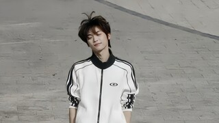 梓渝翻跳田柾国《standing next to you》