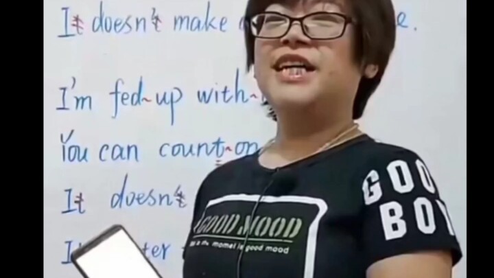 صوت العندليب والجثة القديمة