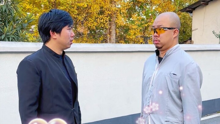 Nghe nói khi con gái sợ hãi, họ thường vô thức sà vào lòng người mình thích.