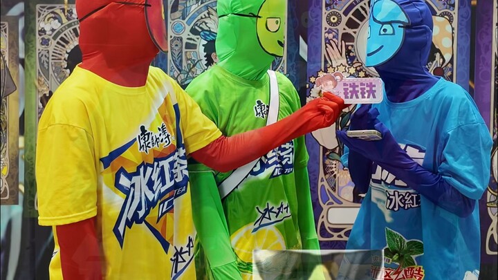 มาดู COS ที่ดึงดูดความสนใจในงานคอมิคคอนกัน!