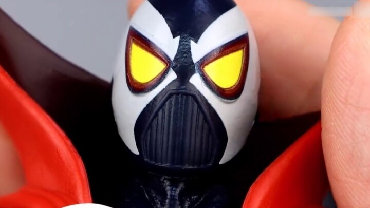 ลาวไหมทำตัวเองเหมือนนกจริงหรือ? - [ของเล่นโมเดลดอกไม้เก่า] วางไข่ McFarlane McFarlane Toys Company ค