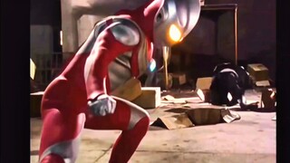 Video này dành cho những đứa tokusatsu chỉ nói rằng bộ giáp được sao chép từ Mặt nạ