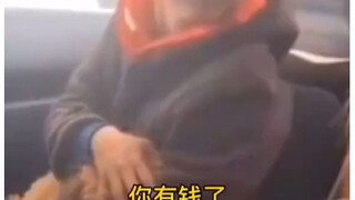 The old father endured it for ten years, but was exposed by his son in front of him today~~