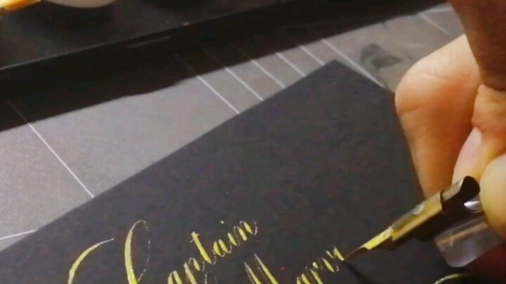 [Calligraphy]Hand lettering of Captain Marvel