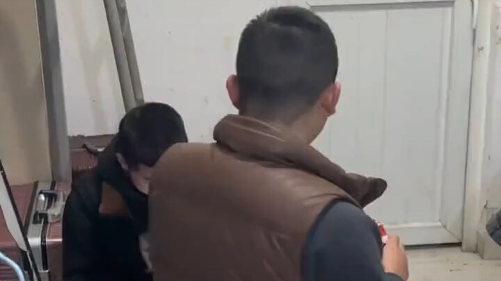 Biến đổi gương mặt trong 1 giây