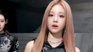 [Pharita] No kidding! This cha dance!! Our little Ta has really improved again, our precious baby!