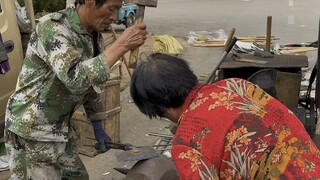 农村大集打铁匠