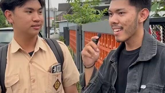 Primadona nya SMA 22 Kita tanya langsung!