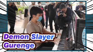 Demon Slayer|When the Music of Gurenge begin,the crowd all become excited