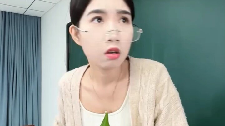Seperti apa rasanya memiliki sepasang kembar di kelas?