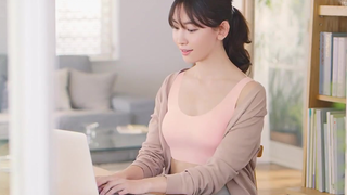 Kojima Haruna's Underwear Ad