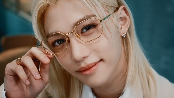 Stray Kids' new song "Christmas Love" MV teaser released