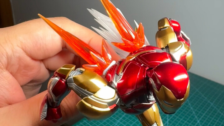Seri Marvel terbaru milik Bruno? Edisi EX Beyond Iron Man mk85!