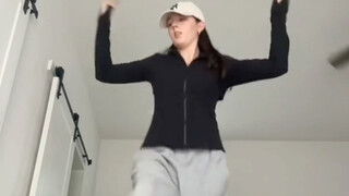 【Tiktok】So cool! A foreign TikToker choreographed a new song for Newjeans!