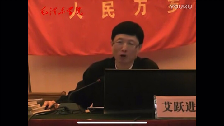 看教员当年怎么将当时世界的两个超级大国玩