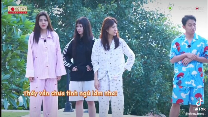 mới ngủ dậy mặt ai cũng cưng ghê á chứ :)) #lamoon #anhsangaza #muộii #2ngay1dem #xuhuong