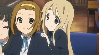 [Anime]MAD.AMV: K-ON!- Yui Hirasawa yang Bodoh