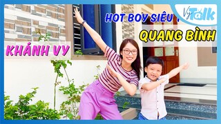 Hotboy " Siêu trí tuệ " Quang Bình khiến Khánh Vy phục vì trình Tiếng Anh cực đỉnh |VyTalk Ep.05