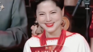 “岁月从不败美人”